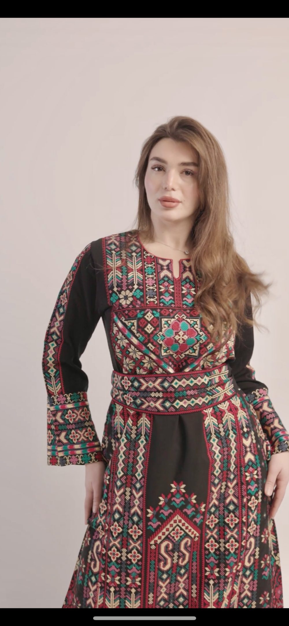 جلابيه تراثيه تطريز كامل